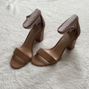 Kelly & Katie Taupe Hailee Sandal Heals